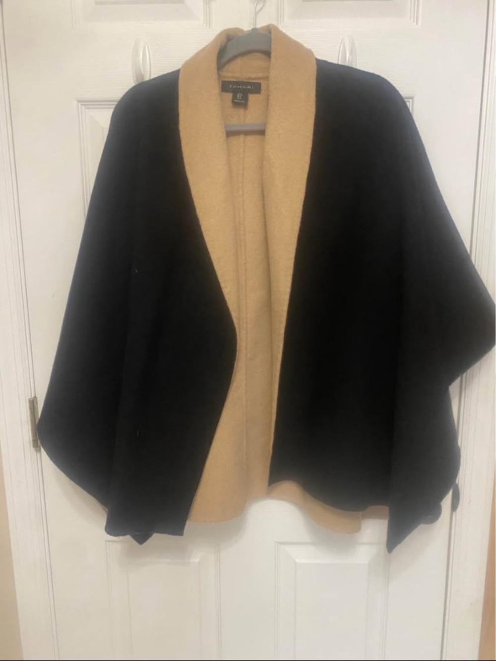 Tahari Black and Camel Reversible Open-Front Sweater Wrap